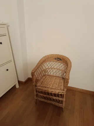 Sillón de mimbre vintage