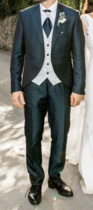 Traje de Novio Azul