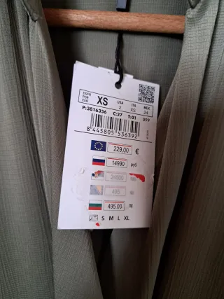 Vestido verde oliva elegante