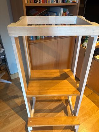 Torre di legno Montessori