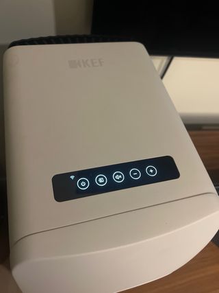 Altavoces KEF LS50 Wireless II Blanco/Dorado