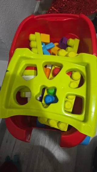 Juegos de construcción + juguetes TODO 15€