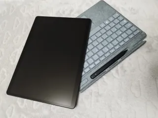 Surface Pro 9 i7 16GB RAM 1TB SSD