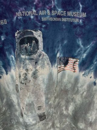 Camiseta Tie Dye National Air Space Museum