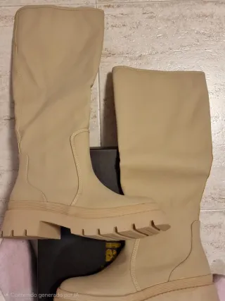 Botas altas beige