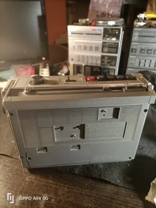 Radio Cassette Sanyo M2402-4F Plata