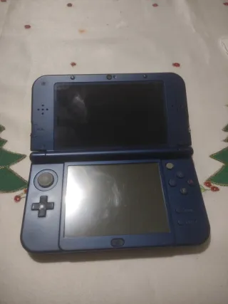 Nintendo 3DS XL Azul con cargador
