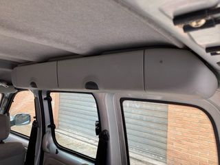 Renault Kangoo 2004 con remolque