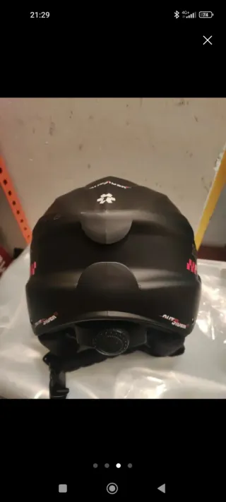 Casco de esquí negro