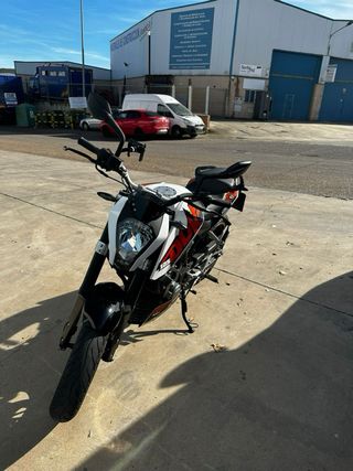 KTM Duke 2016 - 20.000 km - Escape Arrow