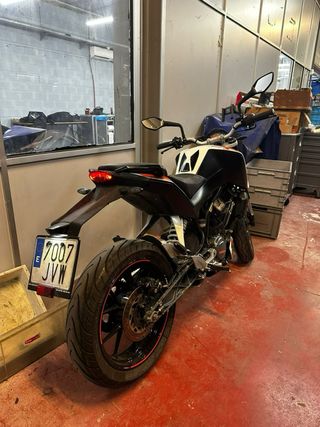 KTM Duke 2016 - 20.000 km - Escape Arrow