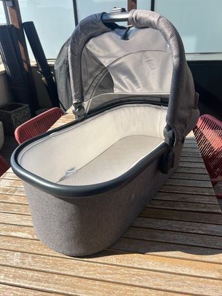 Silla de paseo y capazo UPPAbaby Minu V2