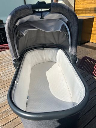 Silla de paseo y capazo UPPAbaby Minu V2