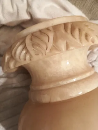 Jarrón ánfora lampara de alabastro tallado antiguo