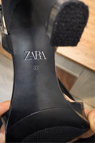 Sandalias tacón Zara T.37