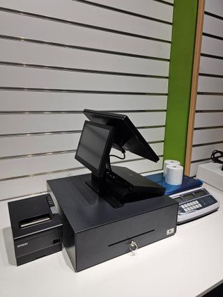 Moderno TPV 14.5" táctil doble i5, para Tienda