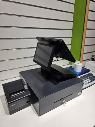 Moderno TPV 14.5" táctil doble i5, para Tienda