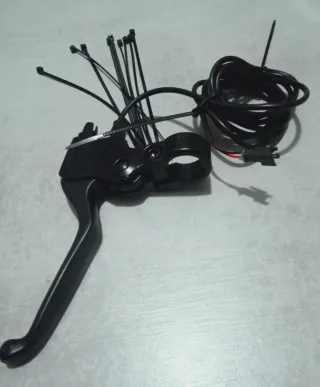 Maneta Freno Patinete Eléctrico con Cableado
