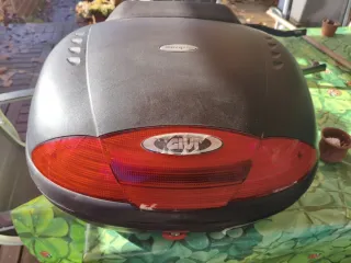 Baúl Givi para Moto