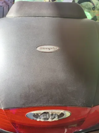 Baúl Givi para Moto