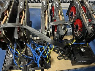 Lote minería: 3 rigs + 18 RX 570 4GB