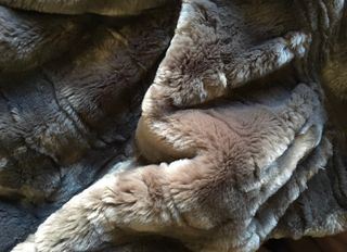 Abrigo mutón ( mouton ) de piel vuelta de oveja