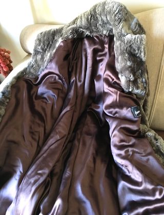 Abrigo mutón ( mouton ) de piel vuelta de oveja