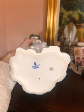 Lladró figura mujer. Acepto ofertas.