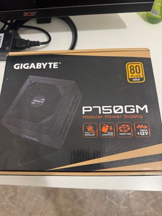 Fuente Alimentación Gigabyte P750GM 750W 80 Plus G