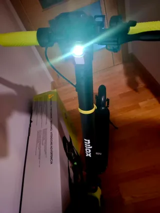 Patinete Eléctrico Nilox M1 / casi sin Uso.