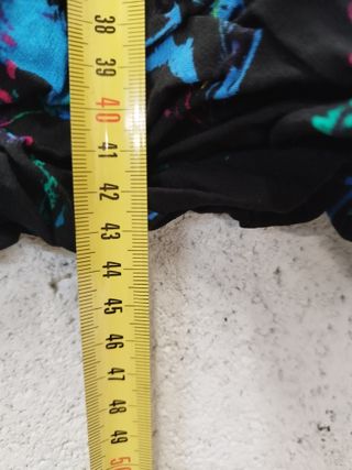 camiseta desigual estampado talla L