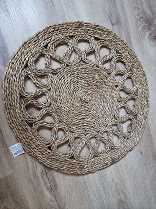Alfombra redonda de yute y mimbre