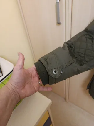 Chaqueta niño verde con capucha