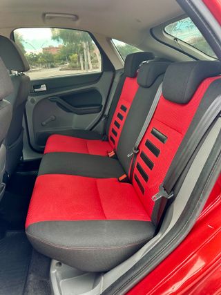 Ford Focus 1.6TDCi 110cv 220.000km 2009