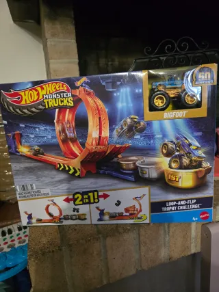 Hot Wheels Bigfoot Monster Truck