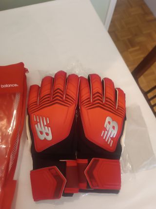 Guantes de portero New Balance Talla 9