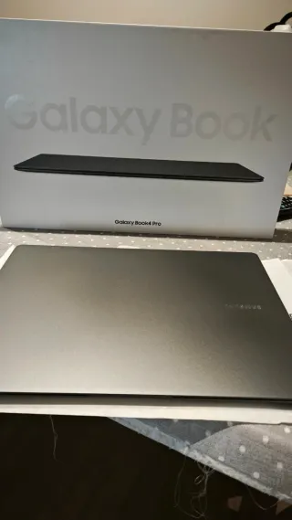 Samsung Galaxy Book4 Pro i7 da 32 GB