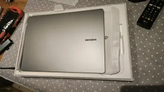 Samsung Galaxy Book4 Pro i7 da 32 GB