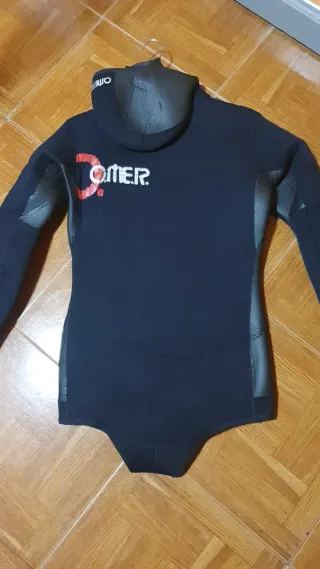 Fato de Neoprene Omer