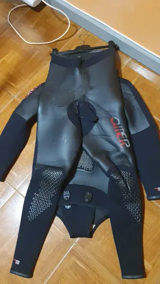 Fato de Neoprene Omer