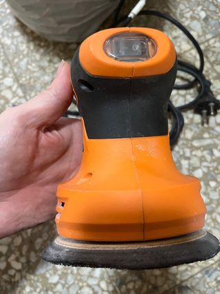 Lijadora TACKLIFE Eléctrica Rotatoria