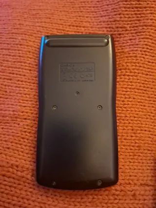 Calculadora Científica Casio fx-82MS