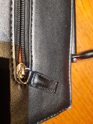 Borsa a mano color nero a 3 scomparti