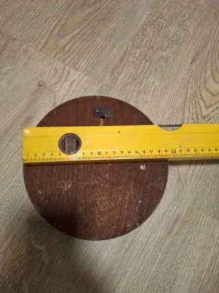 Metopa Alava madera y metal