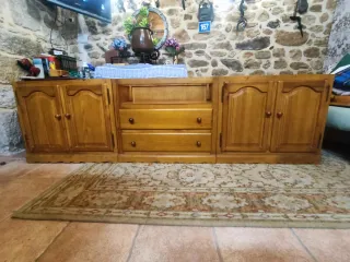 Mueble modular salón madera pino