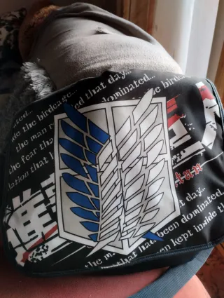 Bolso Bandolera Shingeki No Kyojin