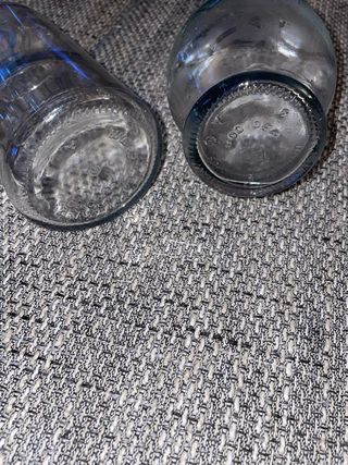 Set 2 bottiglie in vetro eleganti