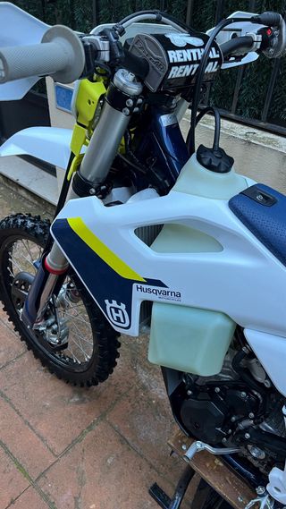 Husqvarna FE 250 2025 7 horas