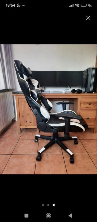 Silla Gaming Negra y Blanca