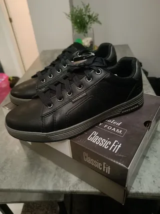 Zapatillas Skechers Streetwear Negras Talla 42